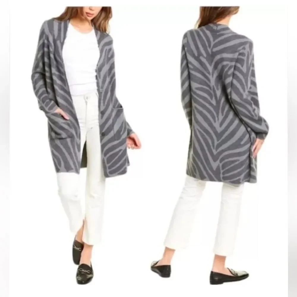 J. McLAUGHLIN Hallie‎ MD Gray Zebra Animal Print WOOL Sz XS-S Sweater Jacket